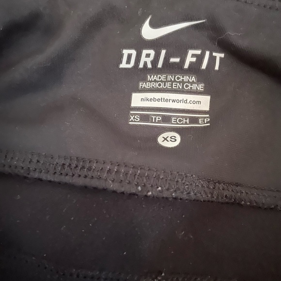 Nike Dri-Fit joggers in a size XS - Picture 2 of 3